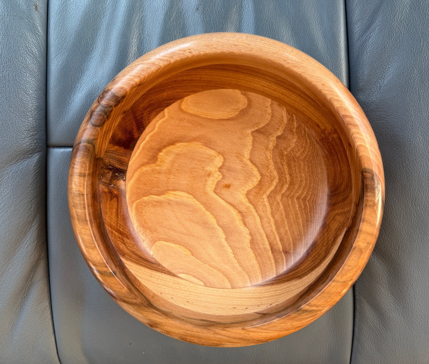 Bowl #320 Medium size Hickory bowl