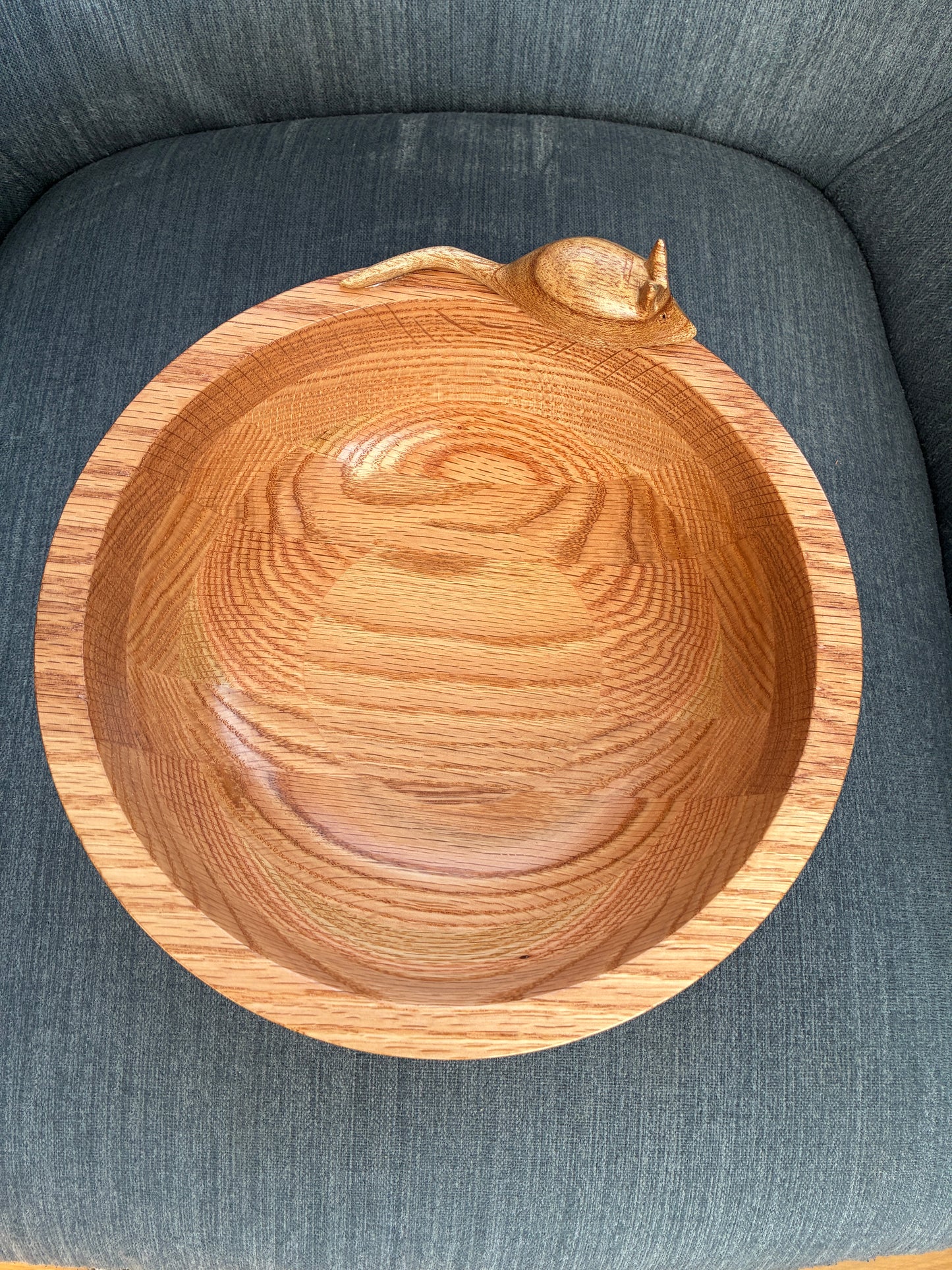 Bowl #362 Red Oak with mouse